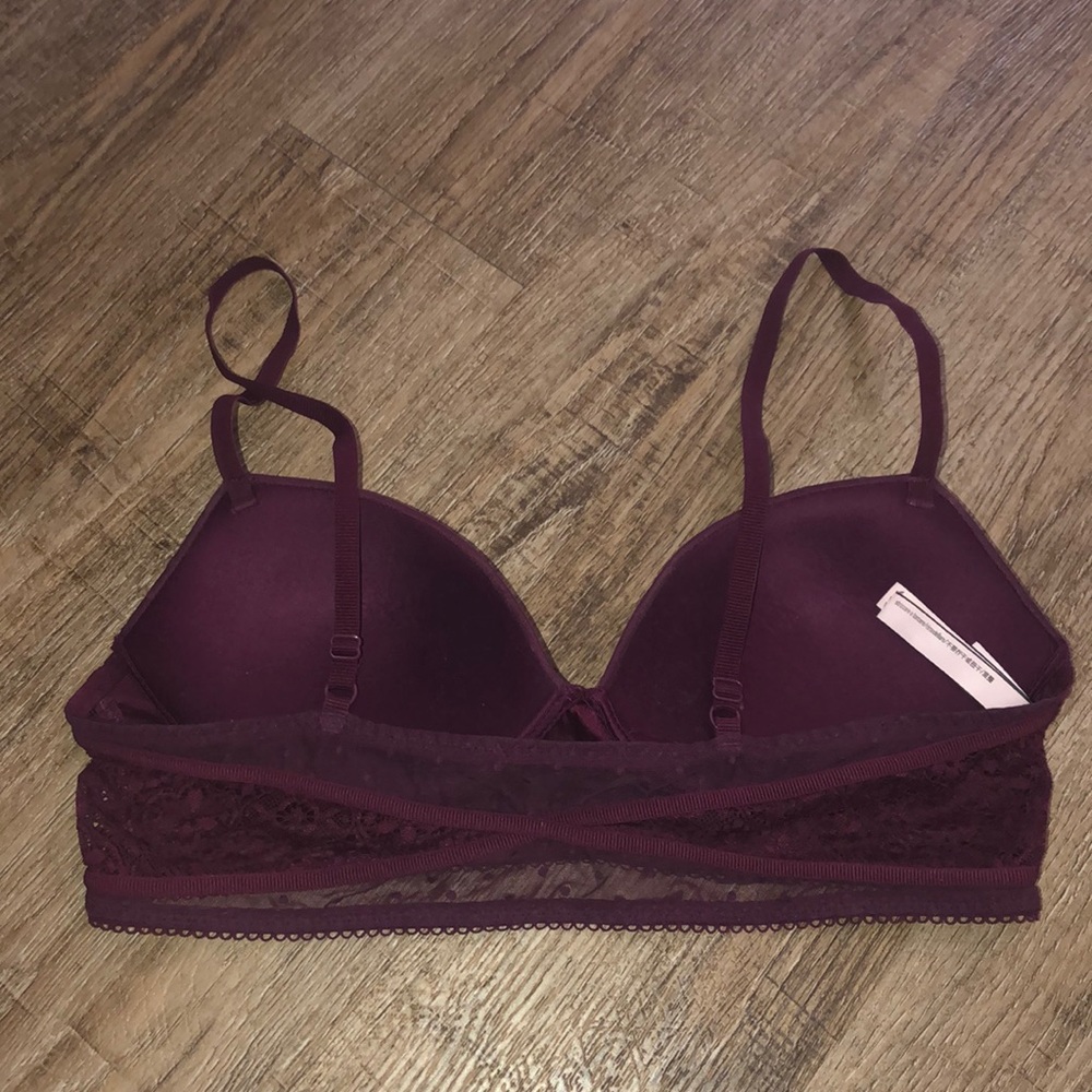 Wireless Vs Bra - image 2